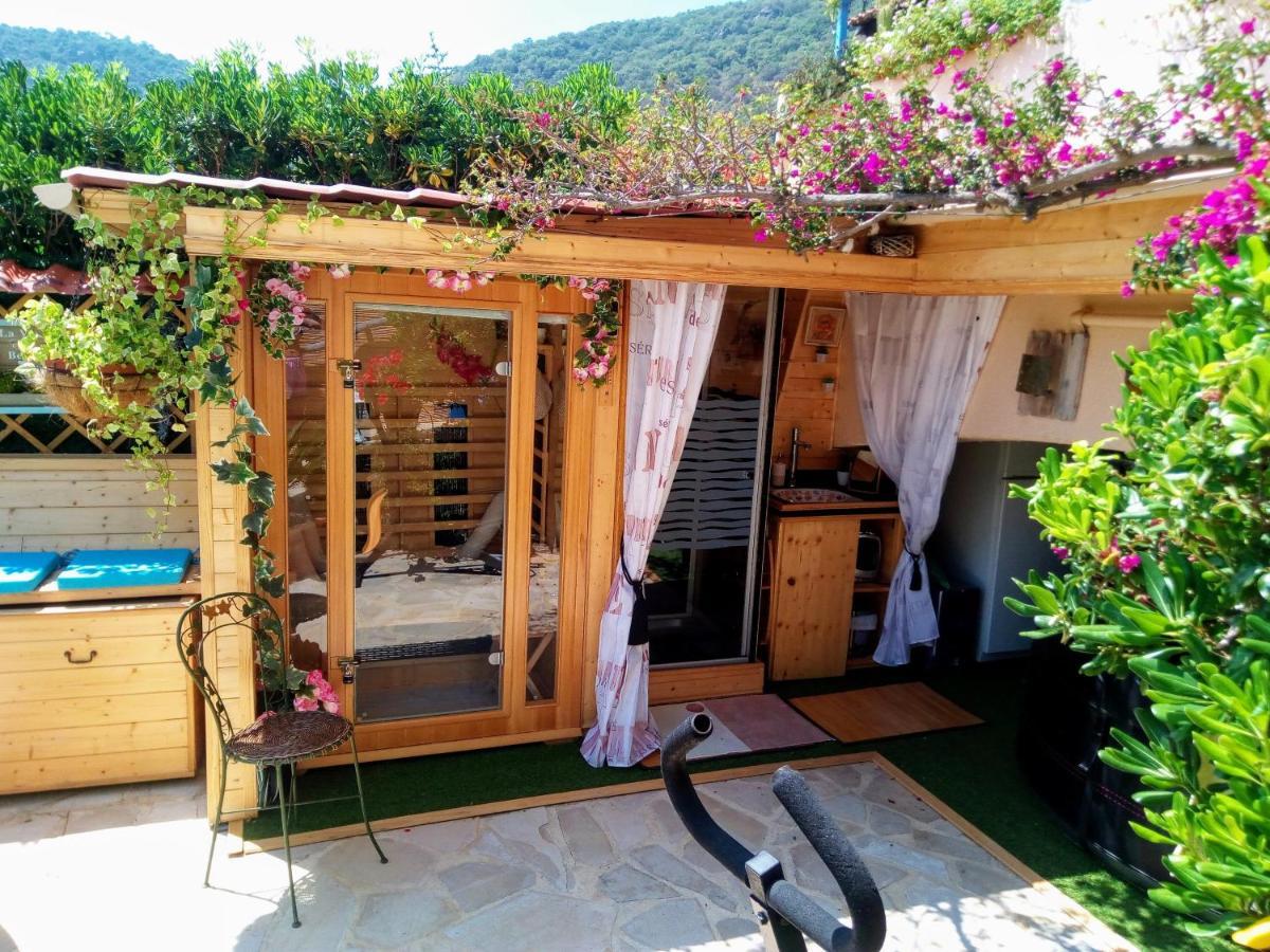 Nouveau ! Chambre D'Hote Insolite Privee " Coeurs De Pirates A Bali En Provence" Spa Sauna Massages Dans Cadre Exotique D'Amenagements Exterieurs D'Exception Ete Comme Hiver Bienvenue !!! Cavalaire-sur-Mer Luaran gambar